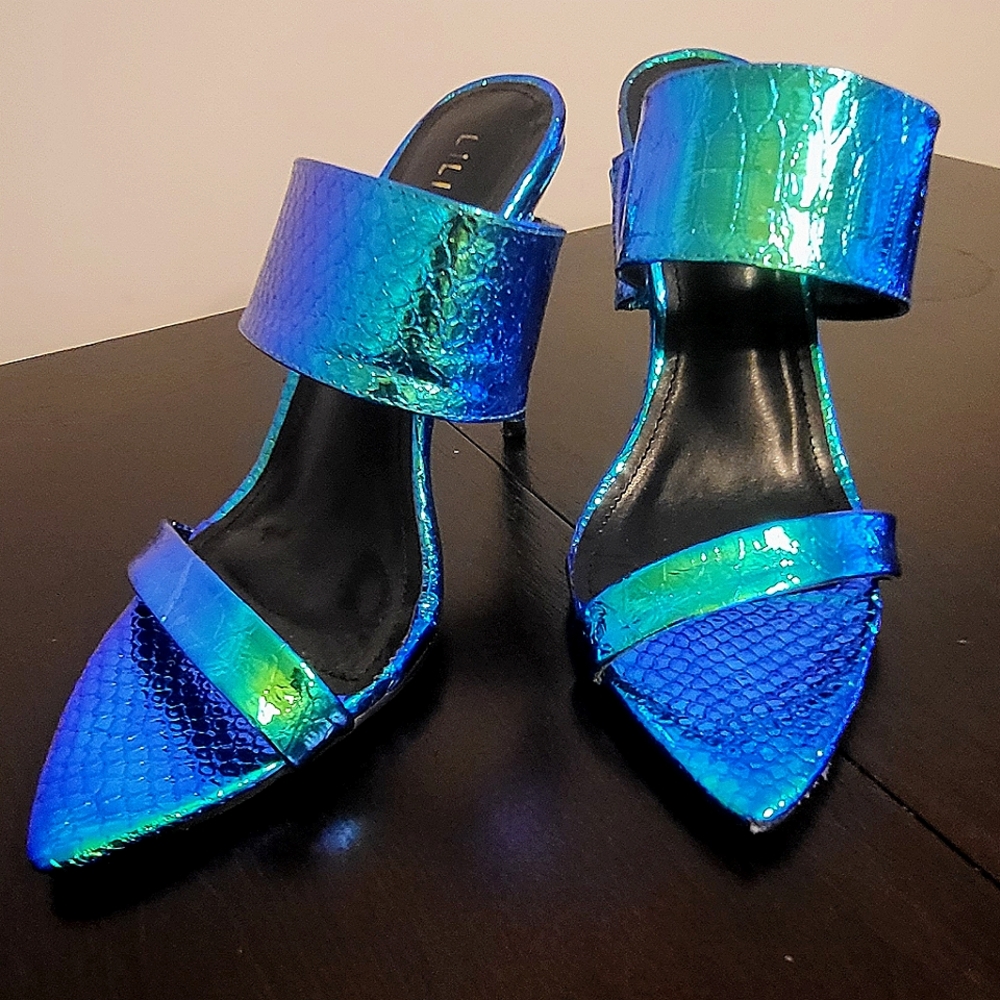 Teal Heal Sandals
